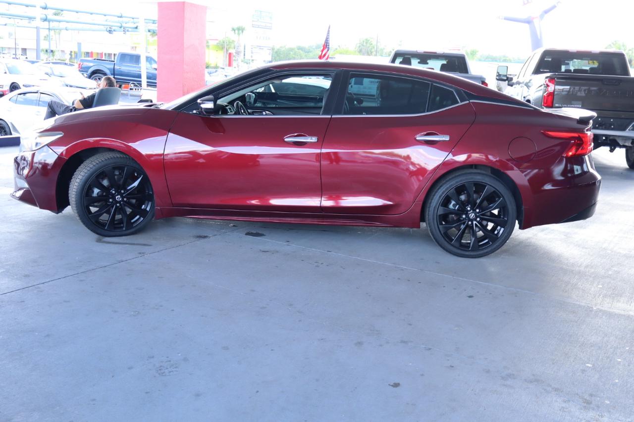 Nissan Maxima SR 3.5L 2017