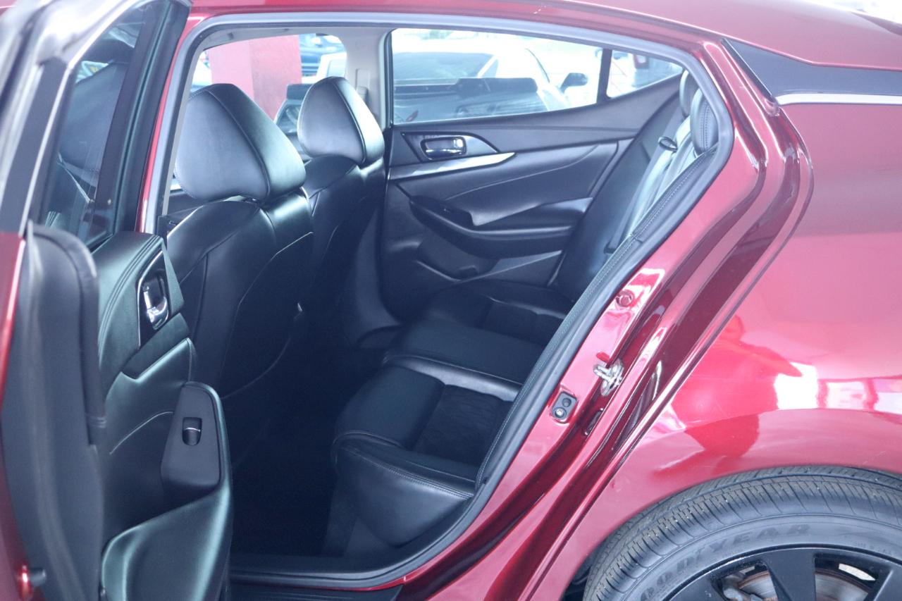 Nissan Maxima SR 3.5L 2017
