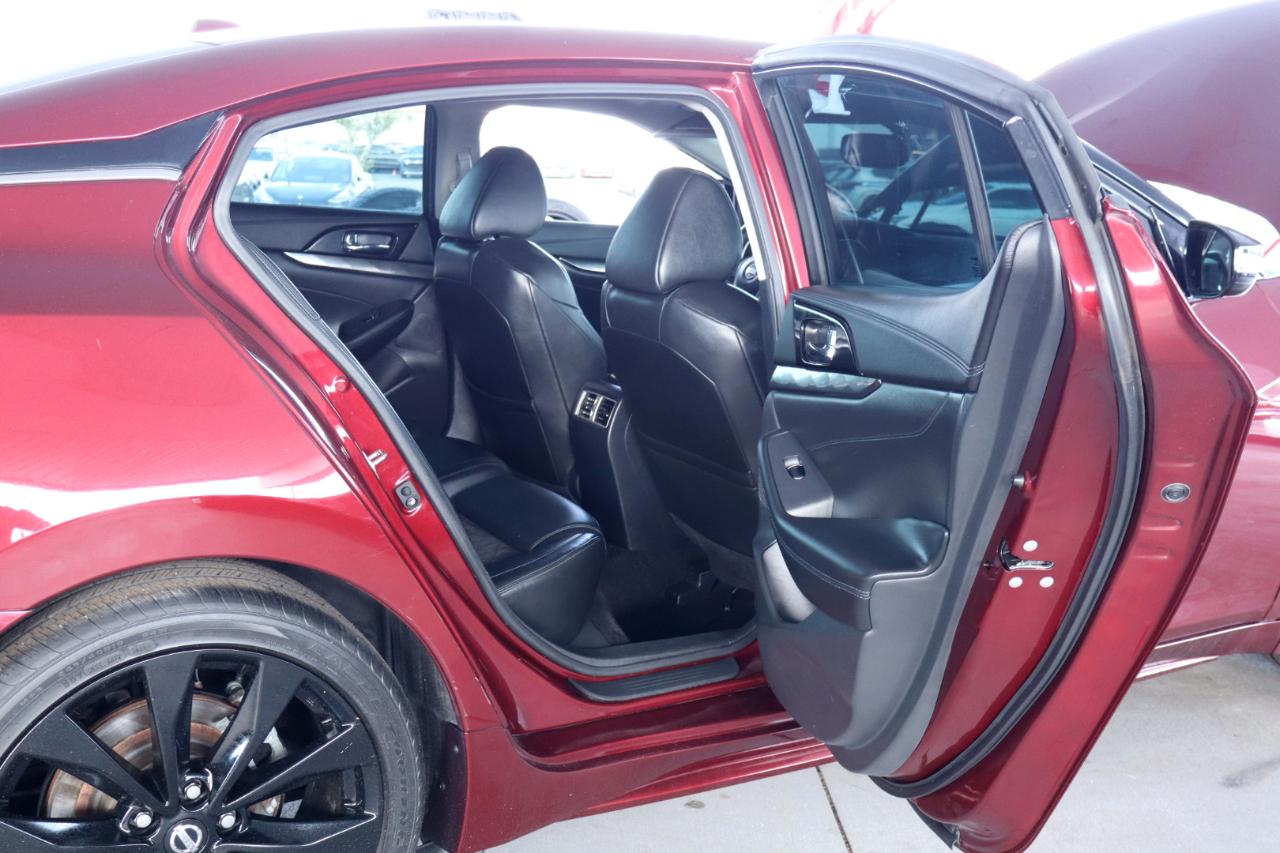 Nissan Maxima SR 3.5L 2017