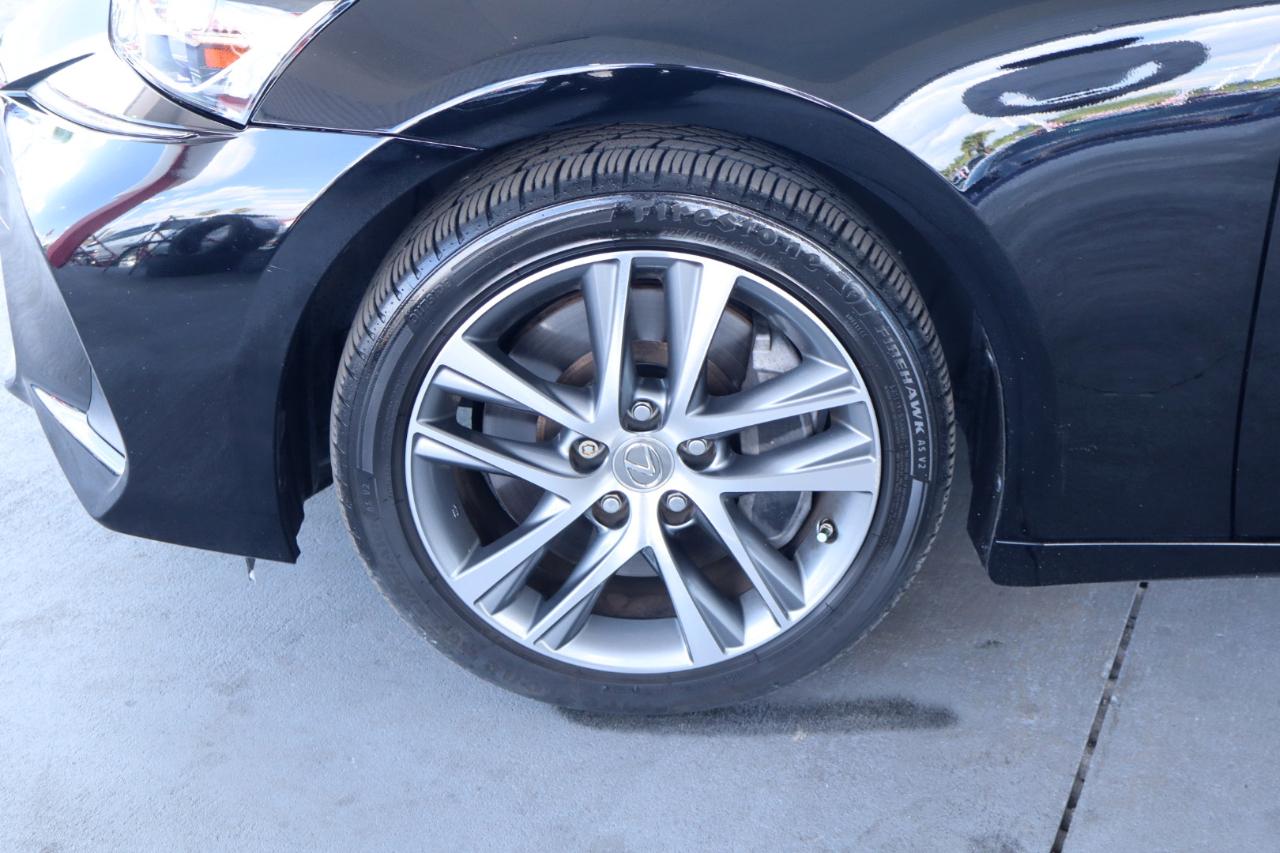 Lexus IS IS 300 RWD 2020