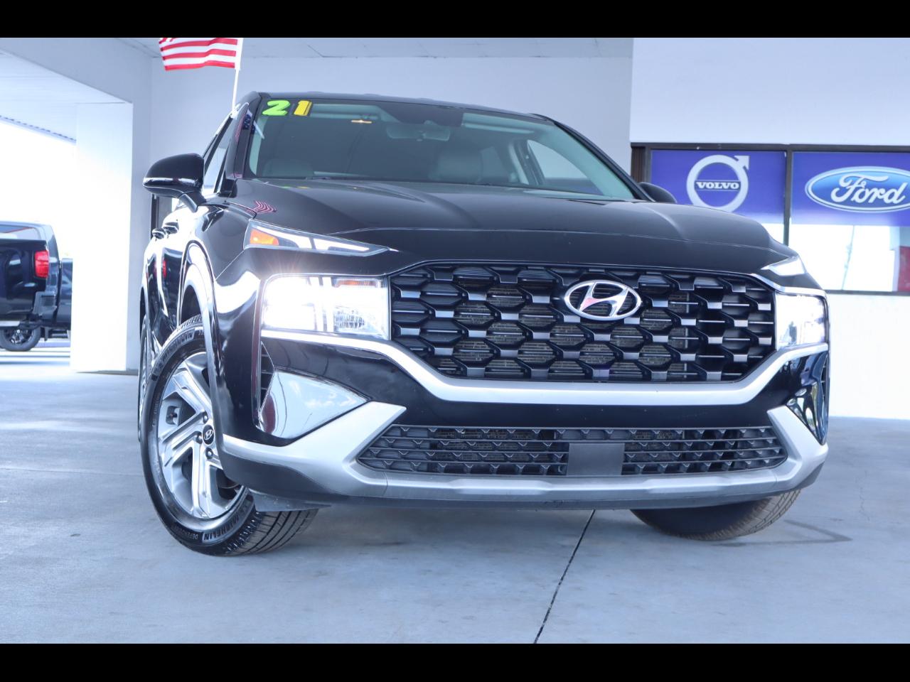 Hyundai Santa Fe SE FWD 2021