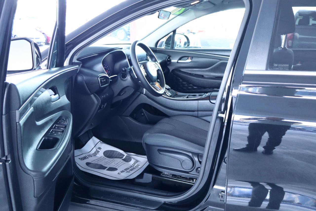 Hyundai Santa Fe SE FWD 2021
