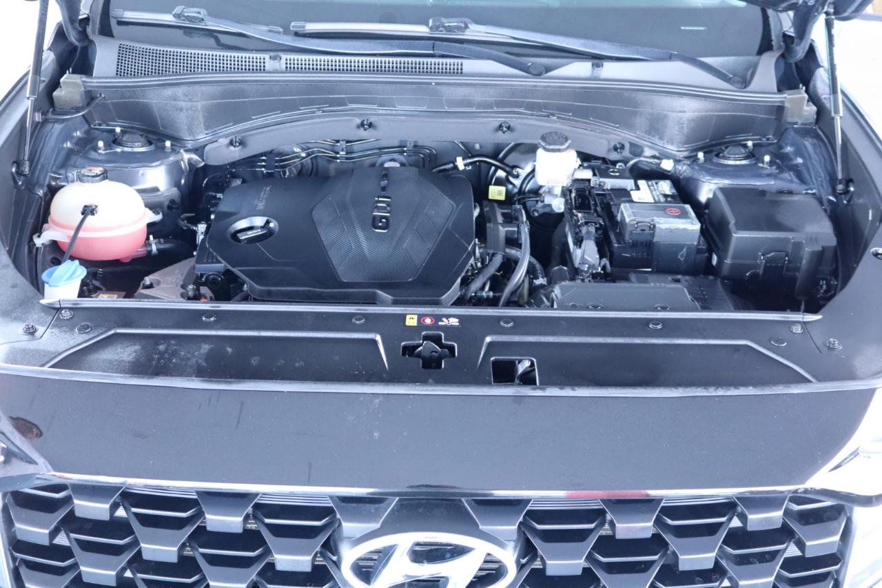 Hyundai Santa Fe SE FWD 2021