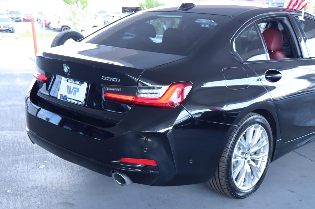 BMW 3 Series 330i Sedan 2023