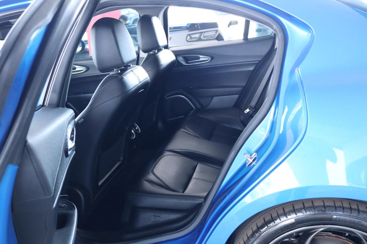 Alfa Romeo Giulia RWD 2018
