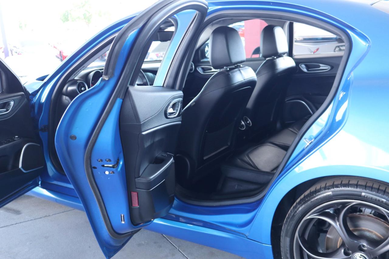 Alfa Romeo Giulia RWD 2018