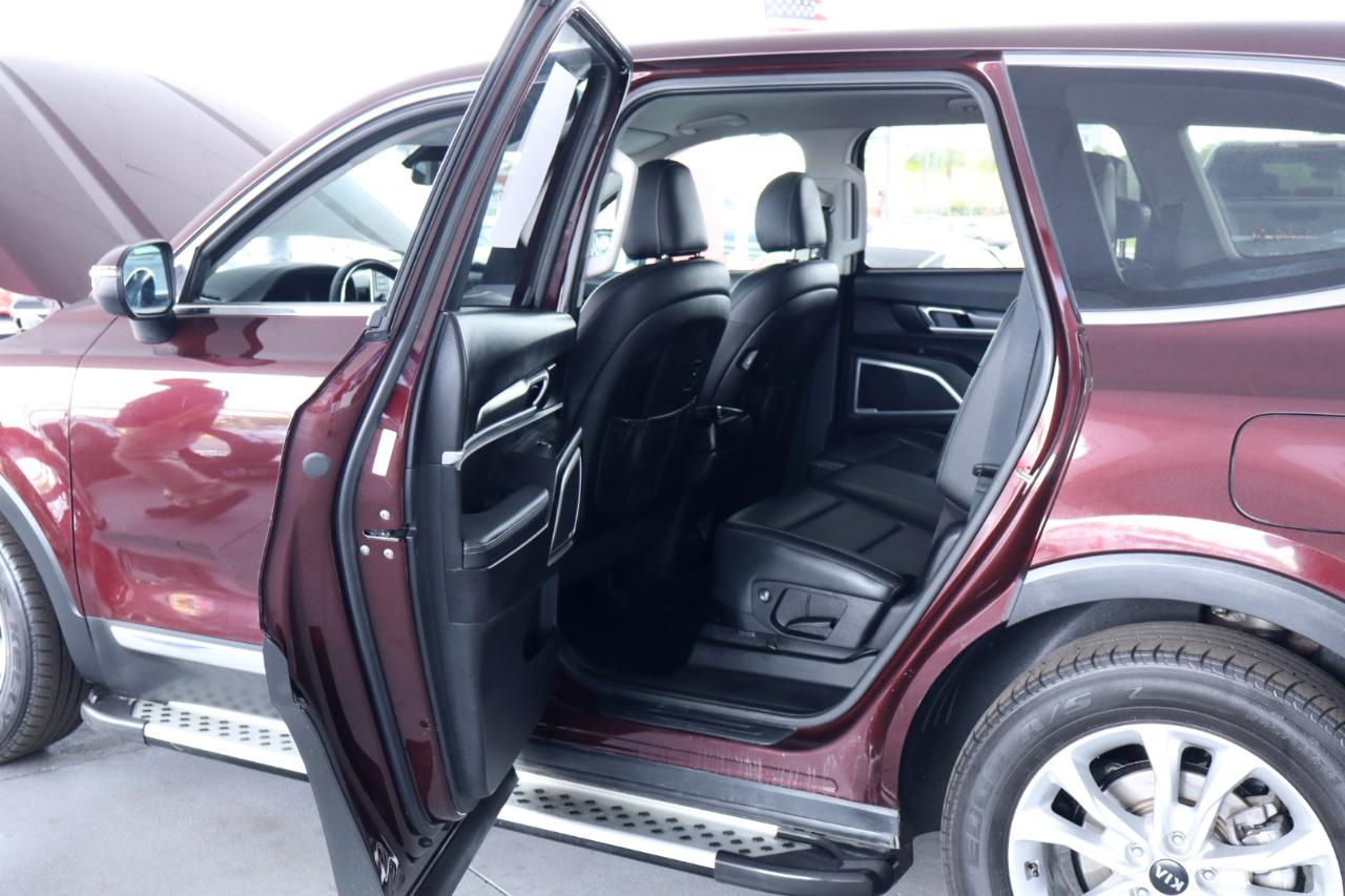 Kia Telluride LX AWD 2021
