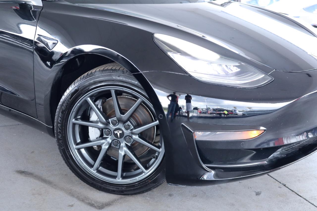 Tesla Model 3 Mid Range RWD *Ltd Avail* 2019