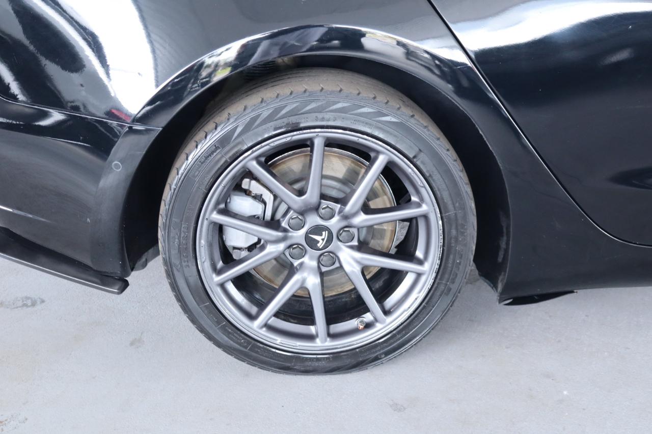 Tesla Model 3 Mid Range RWD *Ltd Avail* 2019