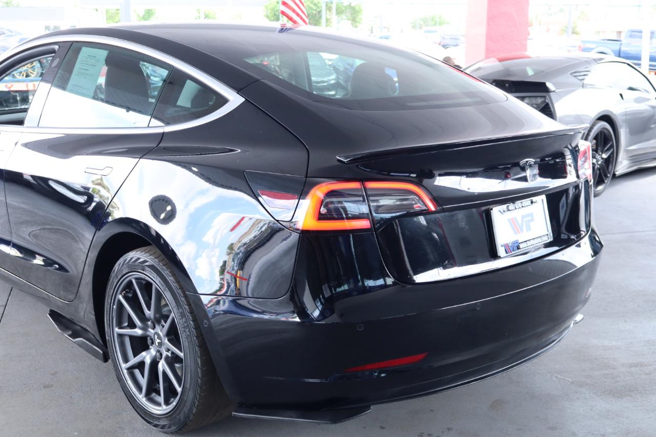 Tesla Model 3 Mid Range RWD *Ltd Avail* 2019