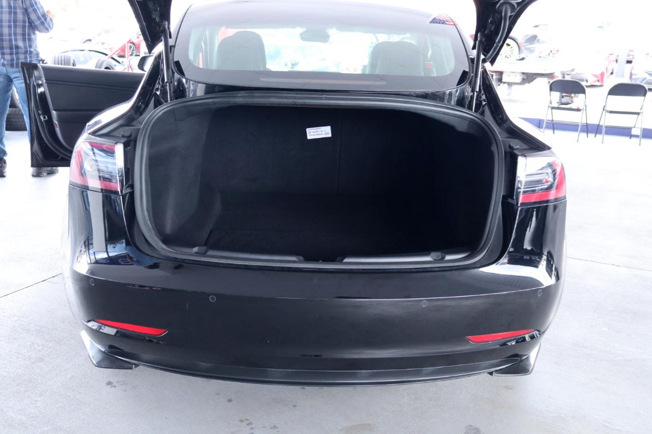 Tesla Model 3 Mid Range RWD *Ltd Avail* 2019