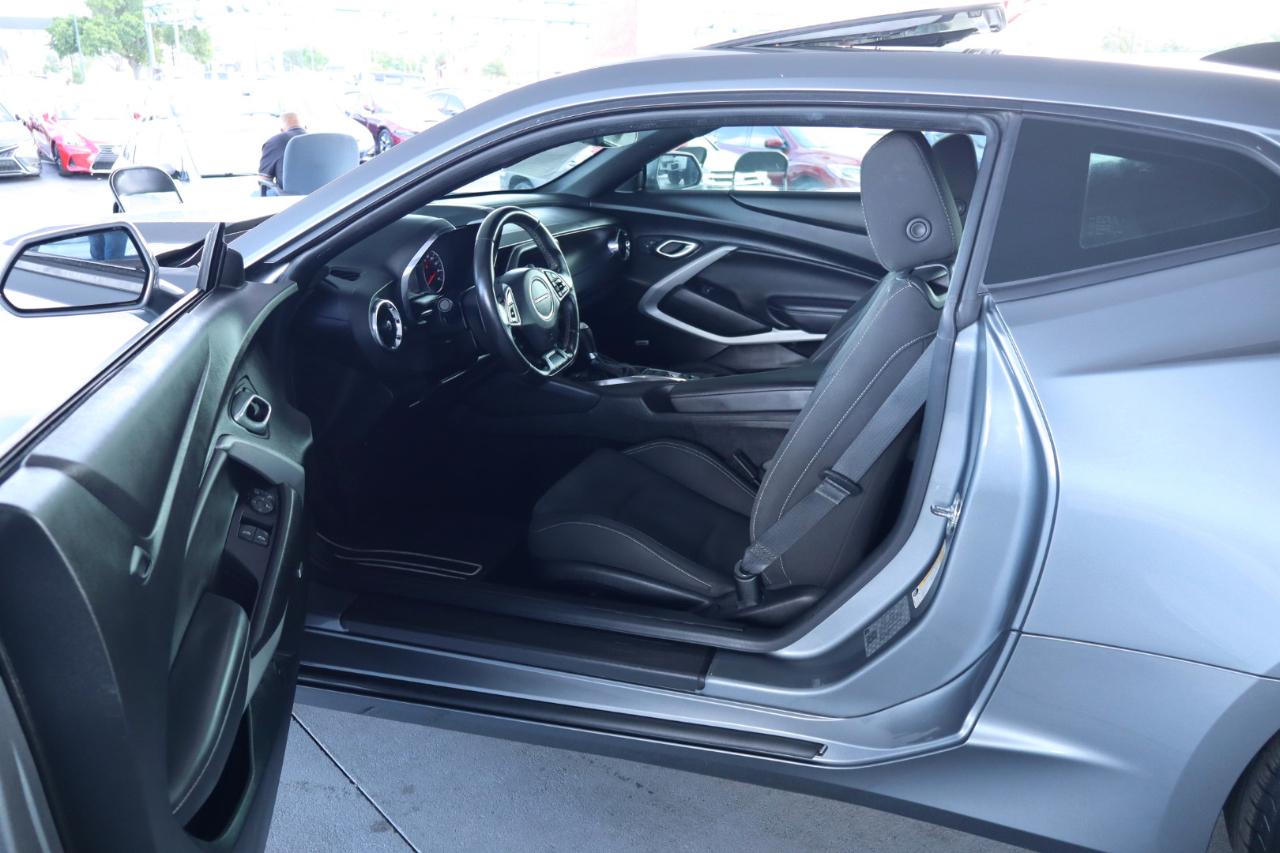 Chevrolet Camaro 2dr Cpe 1LT 2019