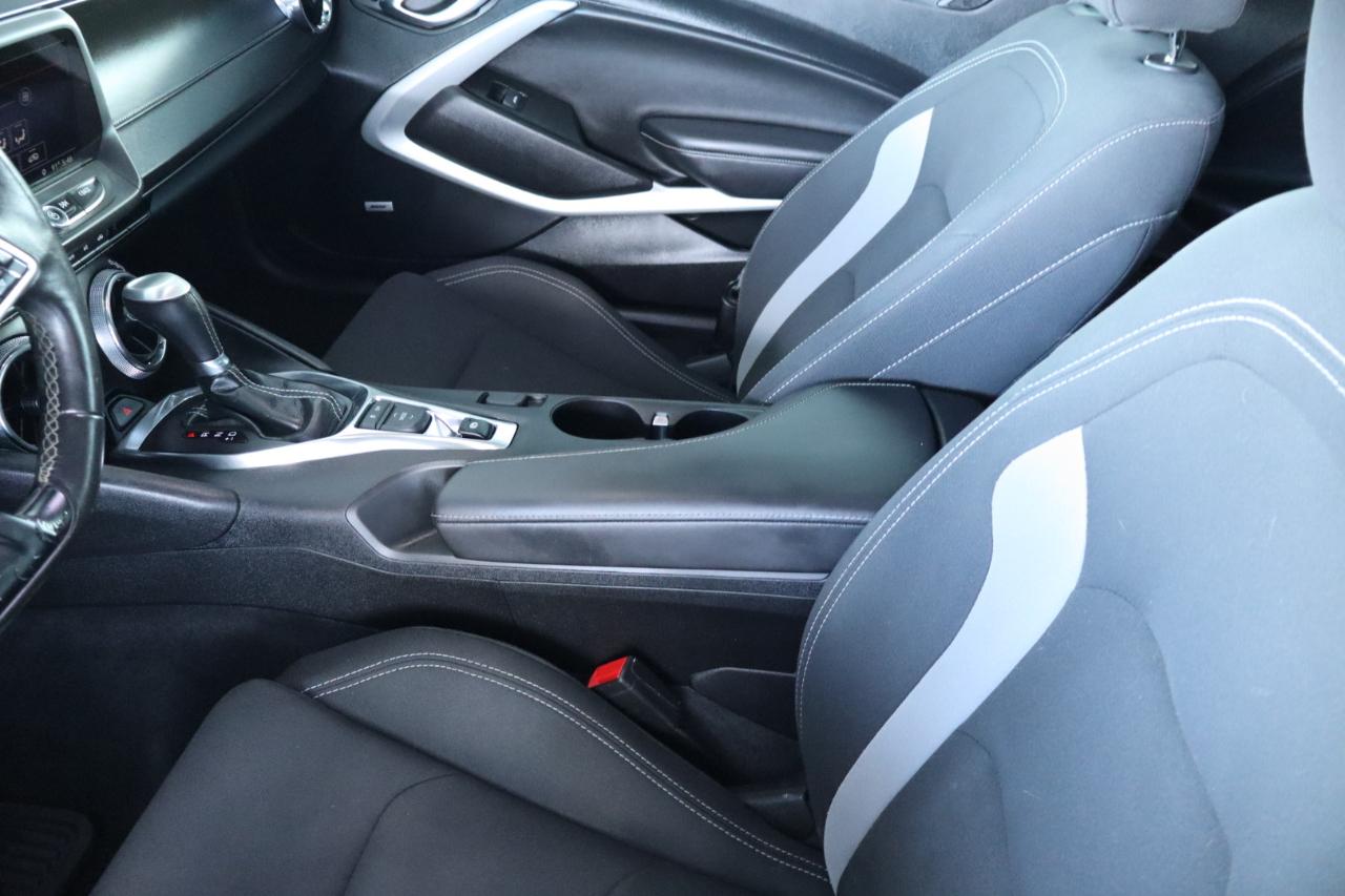 Chevrolet Camaro 2dr Cpe 1LT 2019