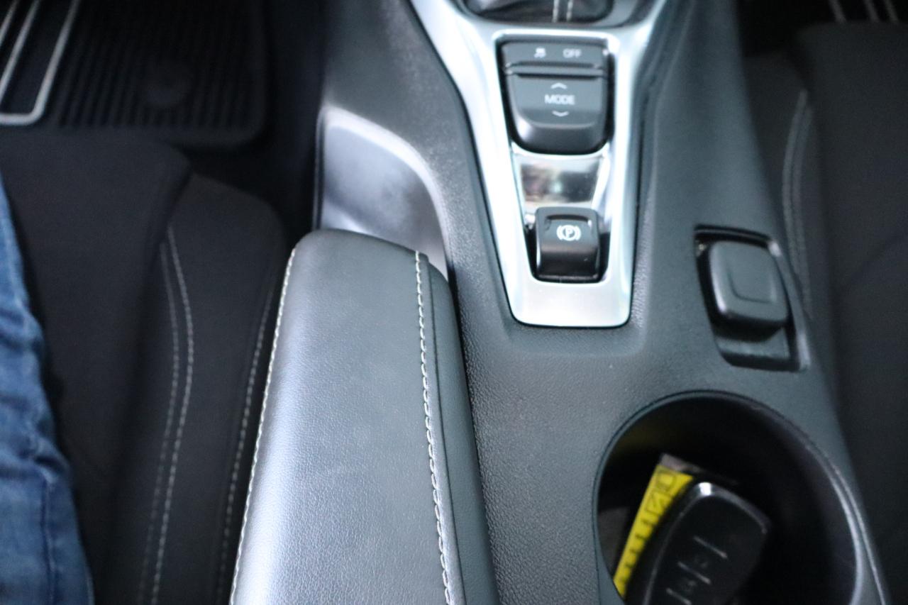 Chevrolet Camaro 2dr Cpe 1LT 2019