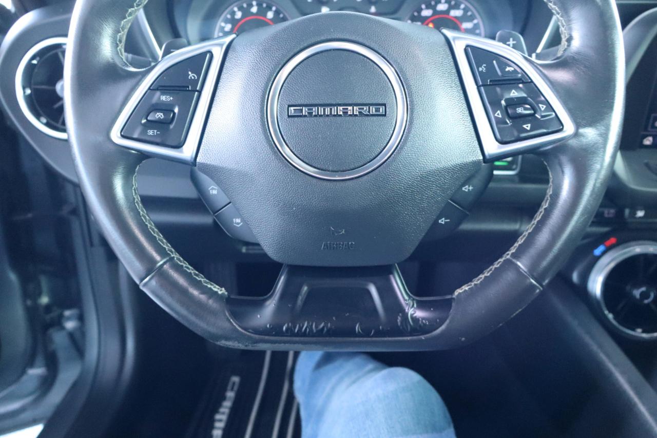 Chevrolet Camaro 2dr Cpe 1LT 2019