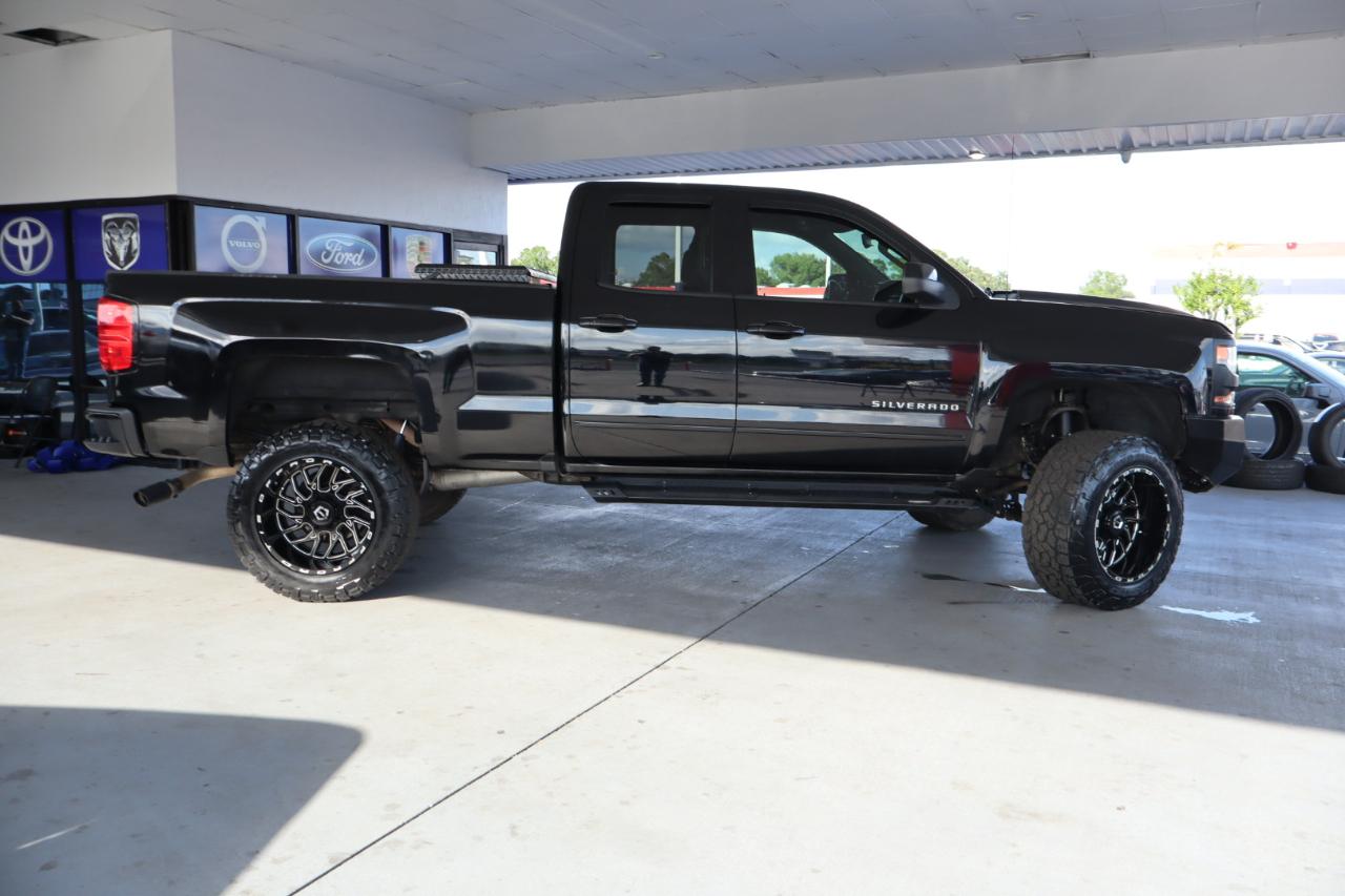 Chevrolet Silverado 1500 2WD Double Cab 143.5" LT w/1LT 2018