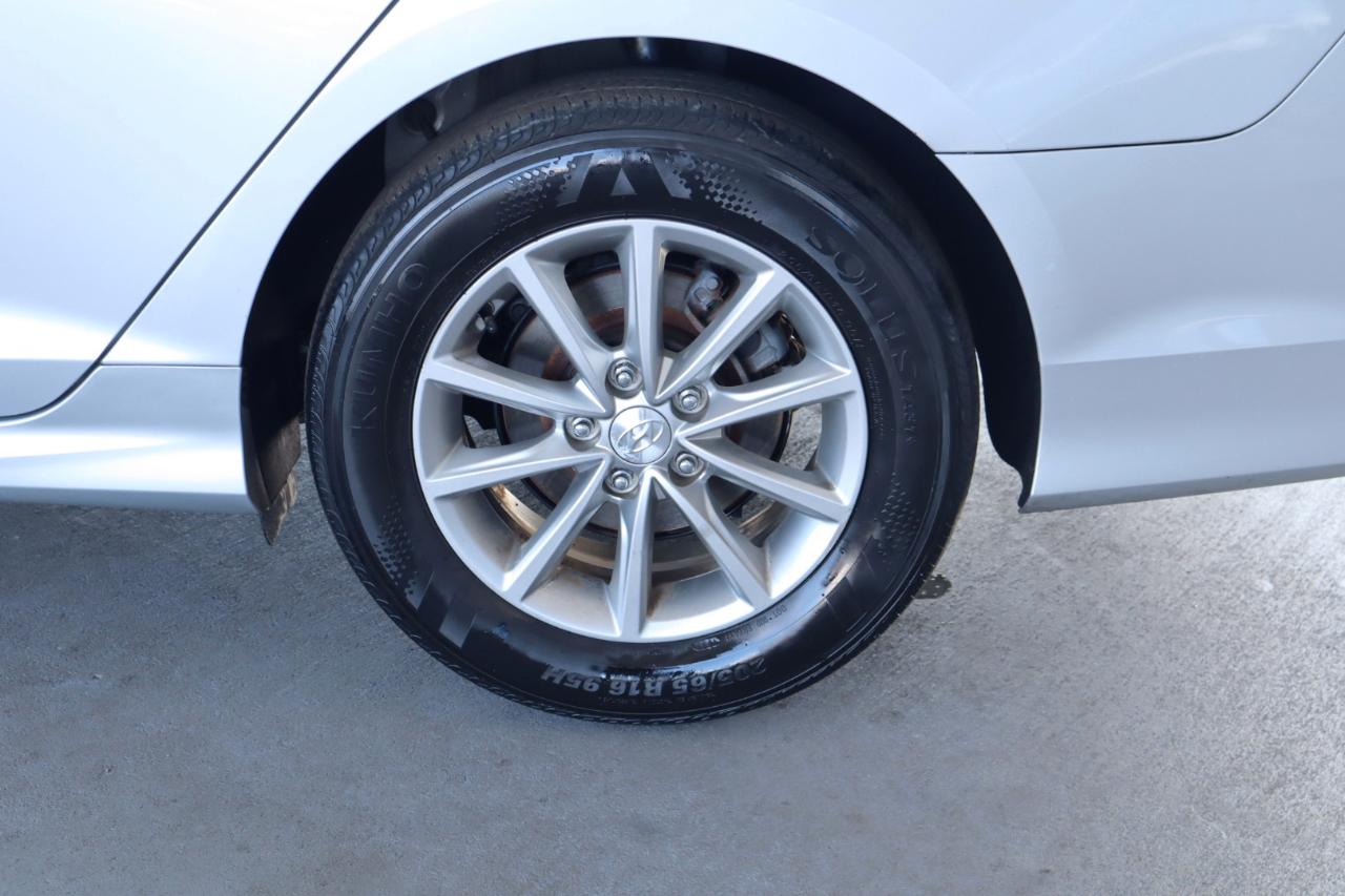Hyundai Sonata SE 2.4L 2019