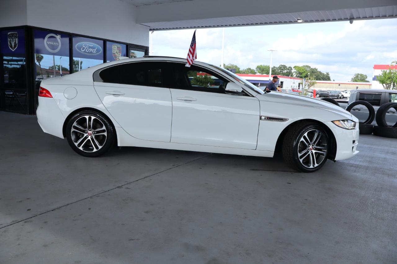 Jaguar XE 35t Premium AWD 2017