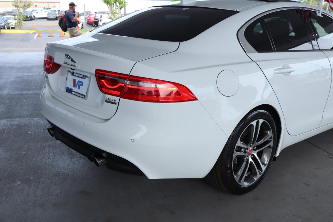 Jaguar XE 35t Premium AWD 2017