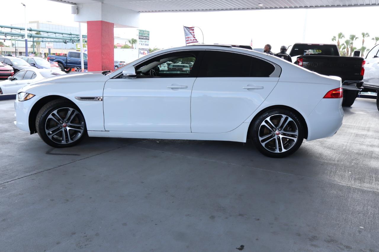 Jaguar XE 35t Premium AWD 2017