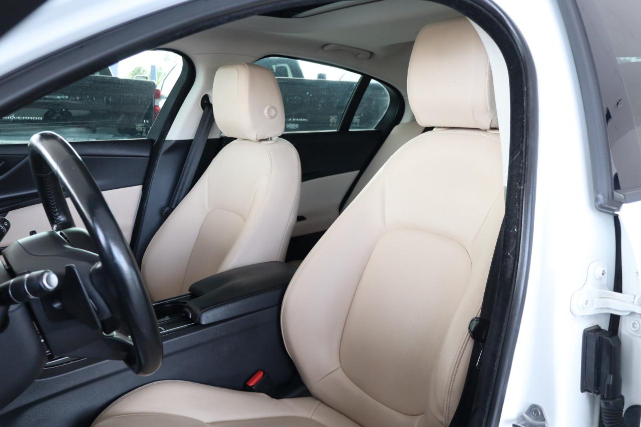 Jaguar XE 35t Premium AWD 2017