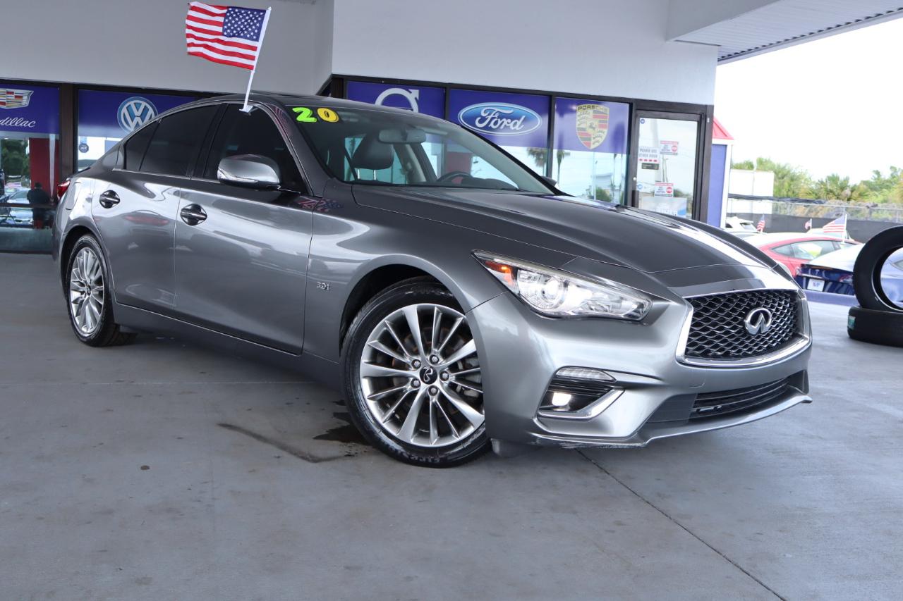 Infiniti Q50 3.0t LUXE RWD 2020