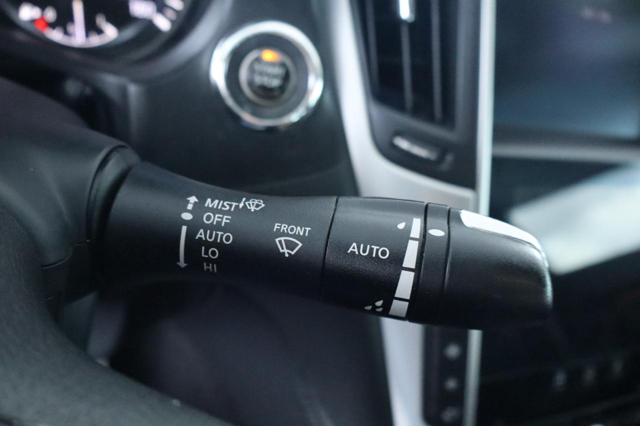 Infiniti Q50 3.0t LUXE RWD 2020