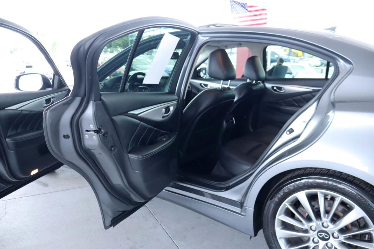 Infiniti Q50 3.0t LUXE RWD 2020