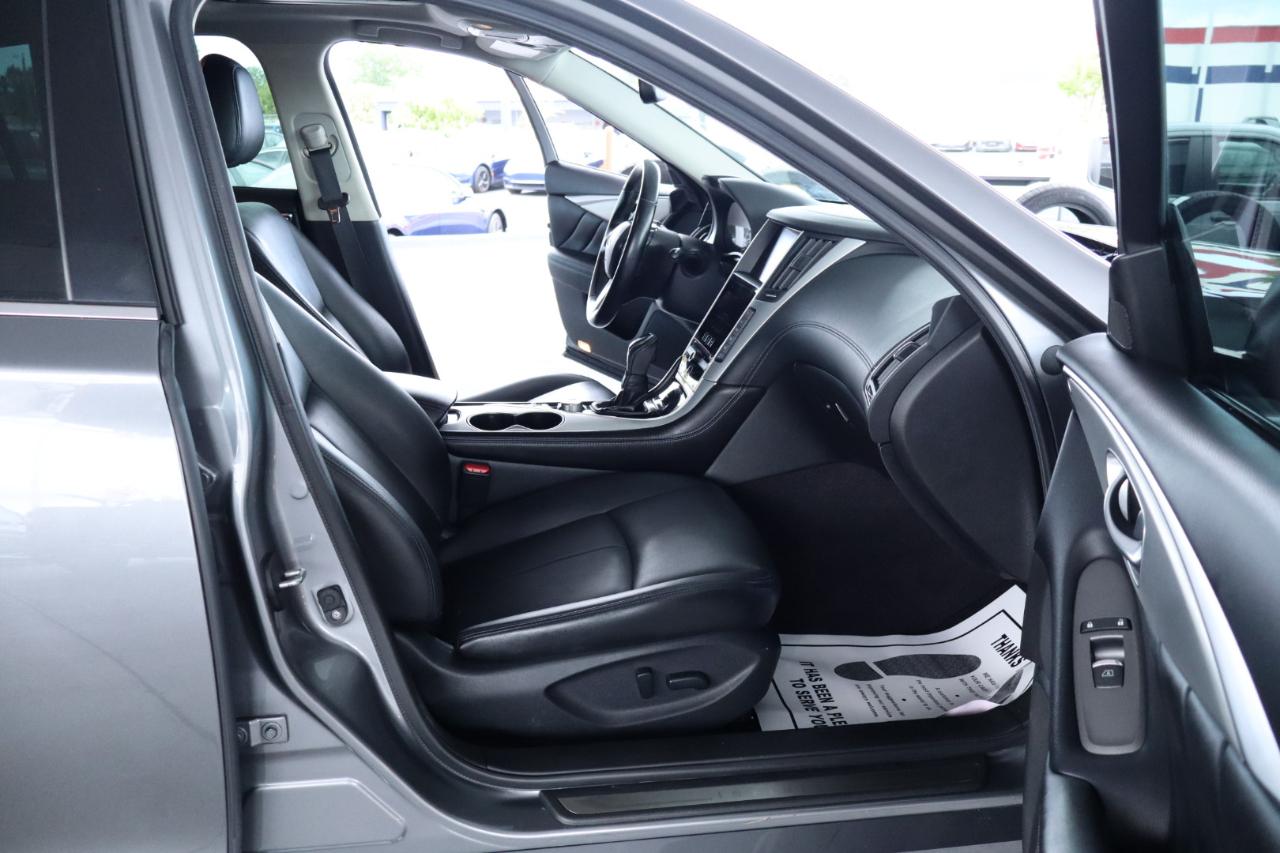 Infiniti Q50 3.0t LUXE RWD 2020
