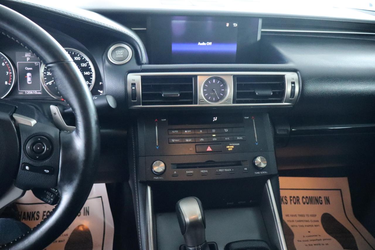 Lexus IS 200t 4dr Sdn 2016