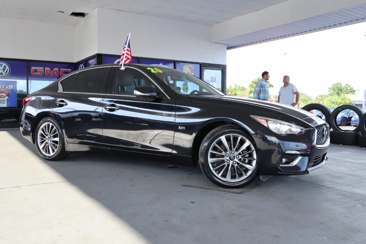 Infiniti Q50 3.0t LUXE RWD 2020