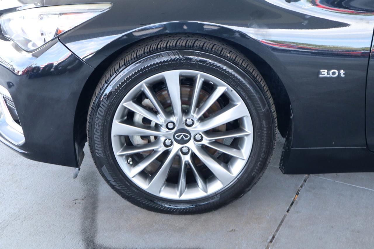 Infiniti Q50 3.0t LUXE RWD 2020