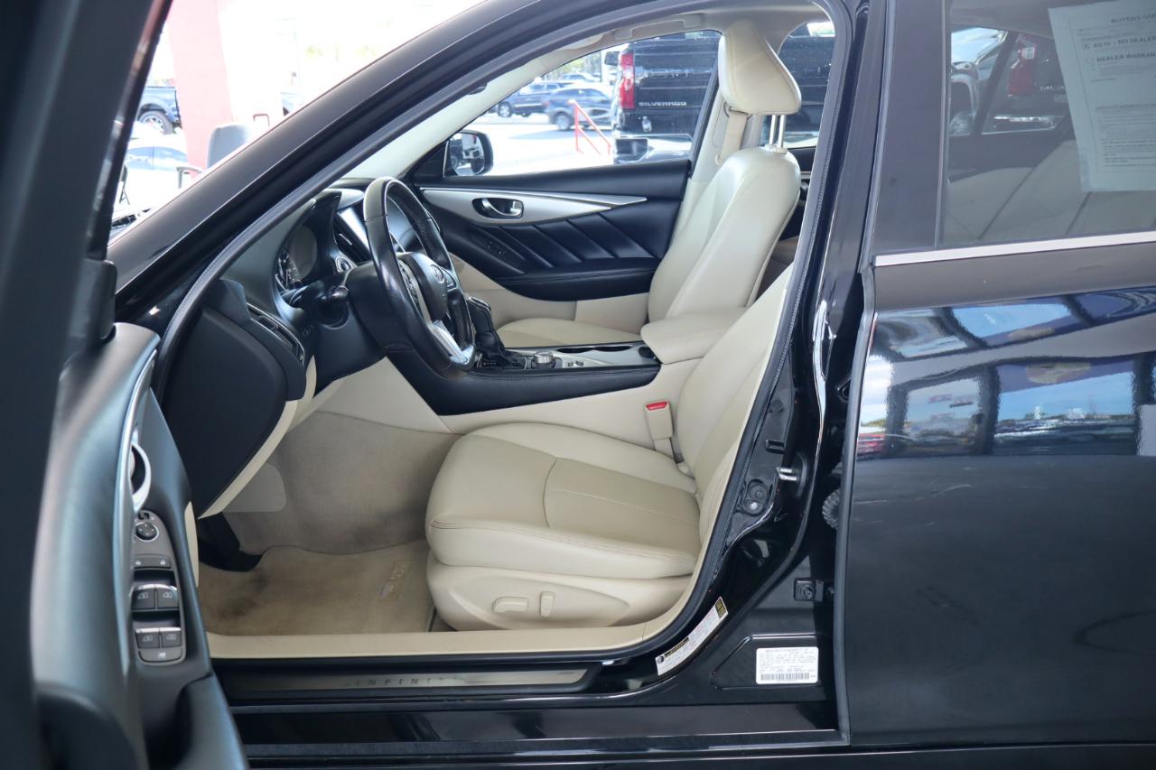 Infiniti Q50 3.0t LUXE RWD 2020