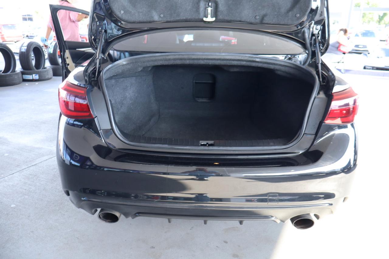 Infiniti Q50 3.0t LUXE RWD 2020