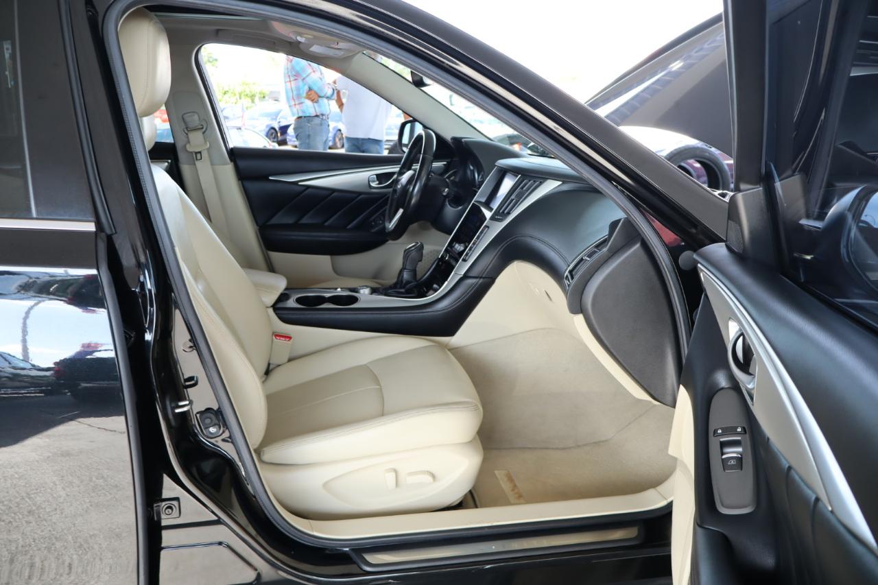 Infiniti Q50 3.0t LUXE RWD 2020