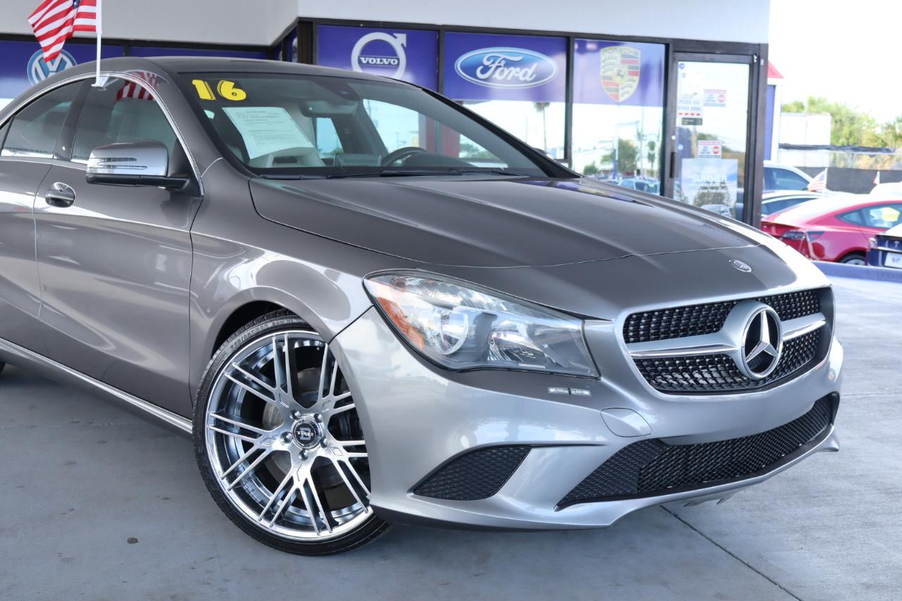 Mercedes-Benz CLA 4dr Sdn CLA 250 FWD 2016