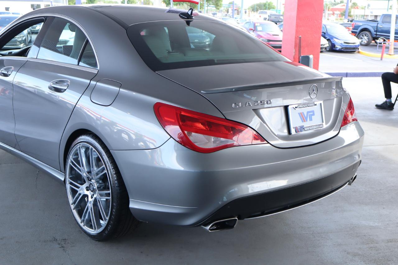 Mercedes-Benz CLA 4dr Sdn CLA 250 FWD 2016