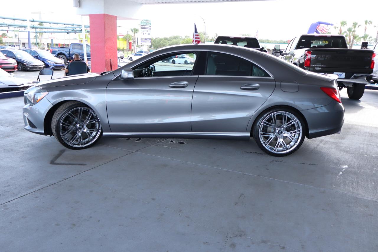 Mercedes-Benz CLA 4dr Sdn CLA 250 FWD 2016