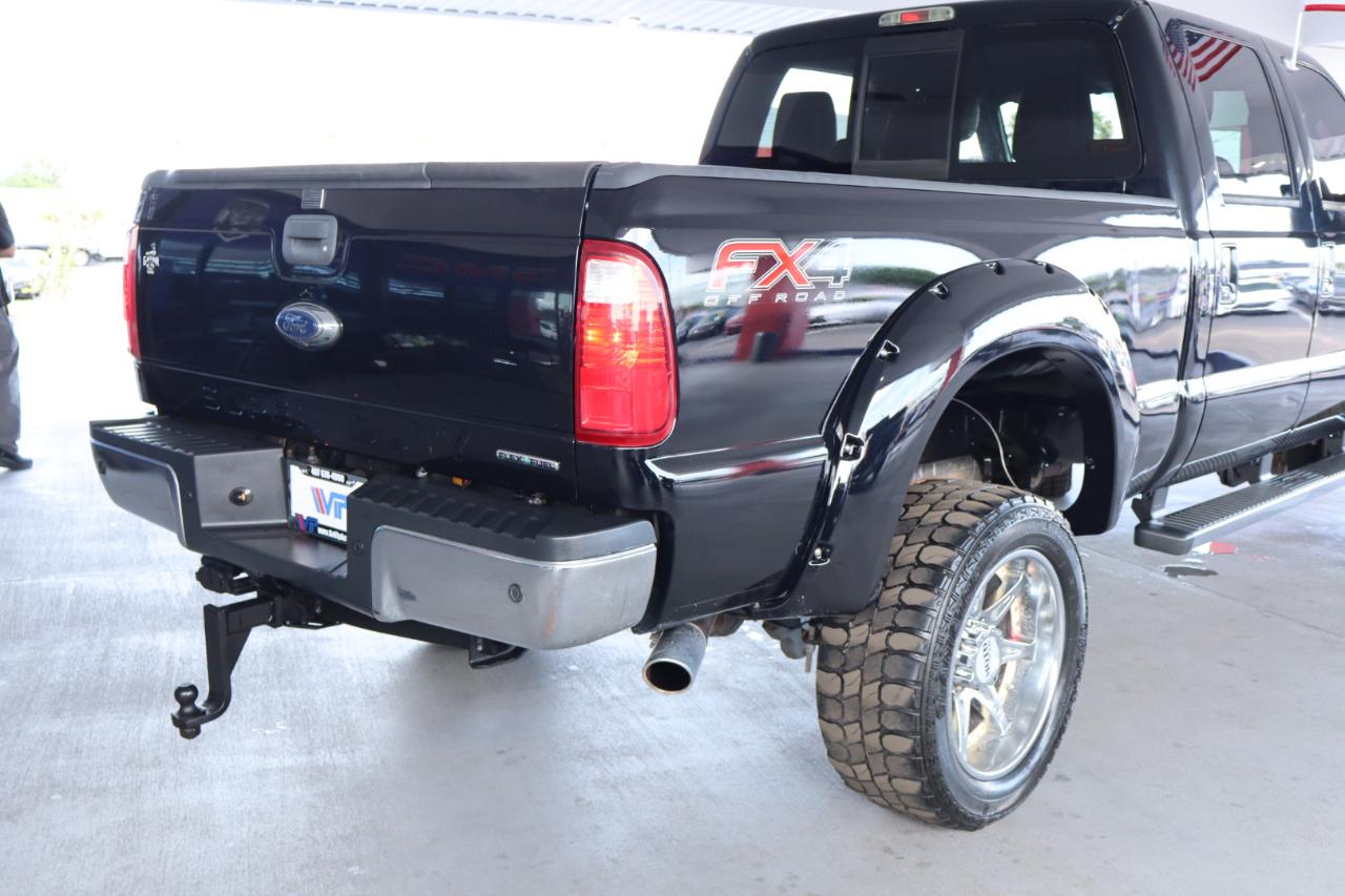 Ford Super Duty F-250 SRW 4WD Crew Cab 172" Platinum 2016