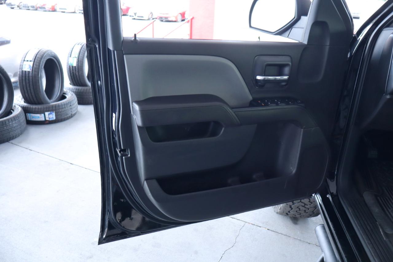 Chevrolet Silverado 1500 4WD Crew Cab 143.5" Custom 2018