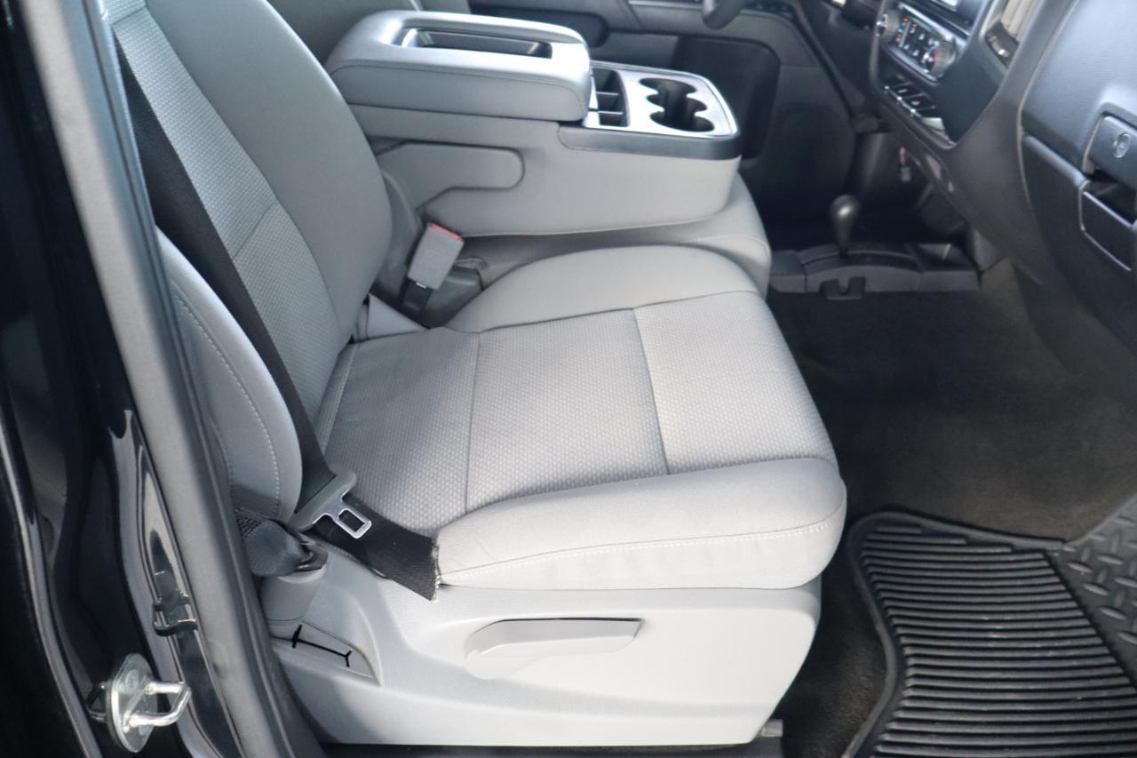 Chevrolet Silverado 1500 4WD Crew Cab 143.5" Custom 2018