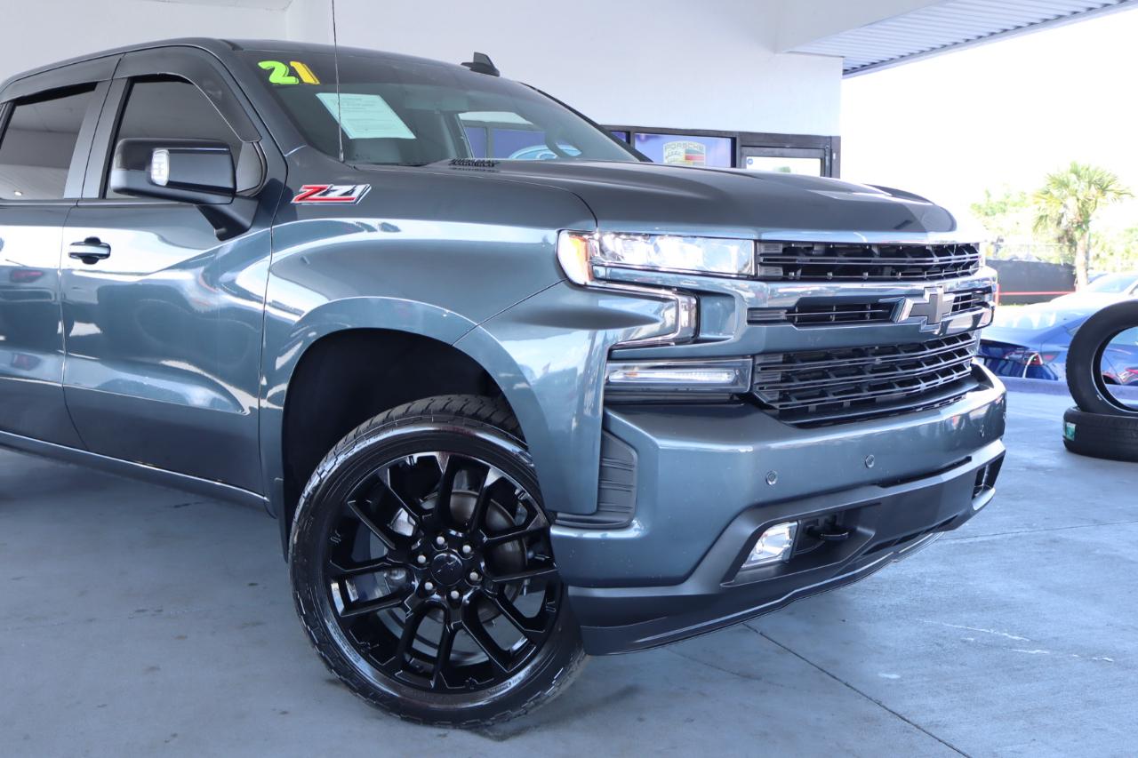 Chevrolet Silverado 1500 4WD Crew Cab 147" RST 2021