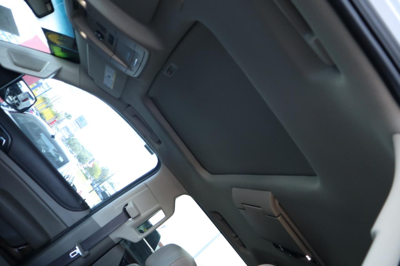 GMC Yukon XL 2WD 4dr SLT 2020