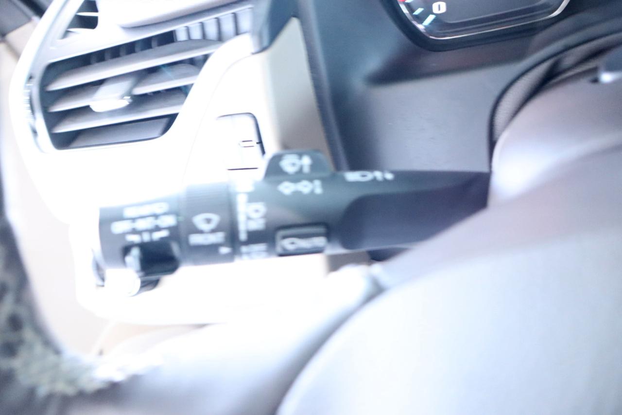 GMC Yukon XL 2WD 4dr SLT 2020