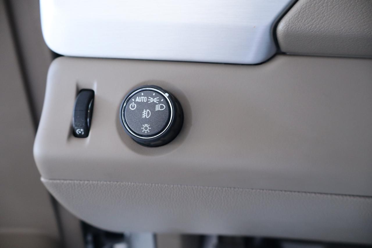 GMC Yukon XL 2WD 4dr SLT 2020