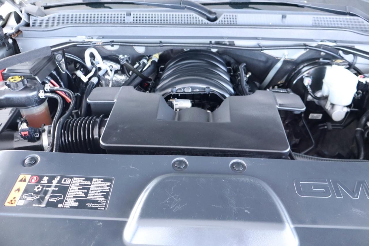 GMC Yukon XL 2WD 4dr SLT 2020