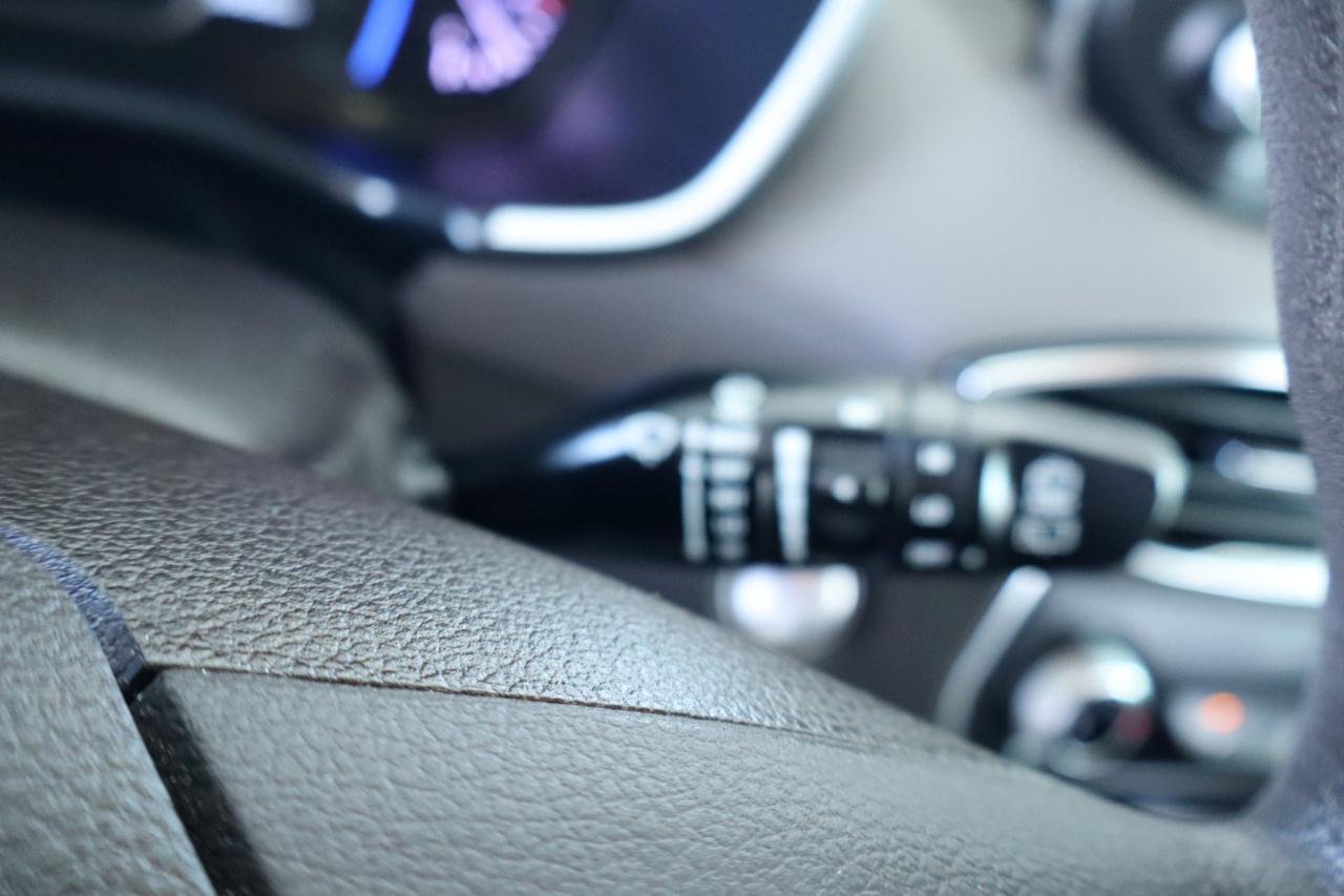 Hyundai Santa Fe SEL 2.4L Auto FWD 2020