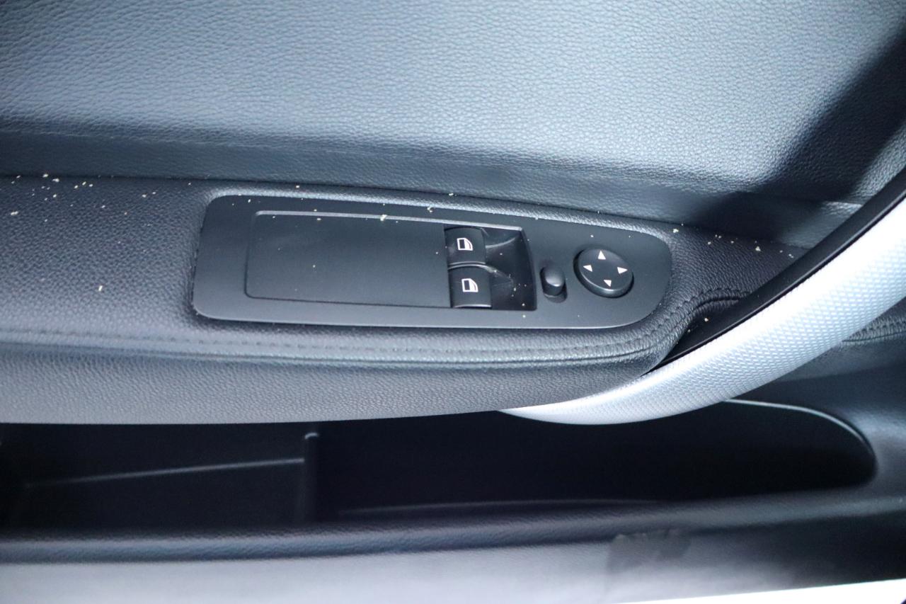 BMW 1 Series 2dr Cpe 135i 2012