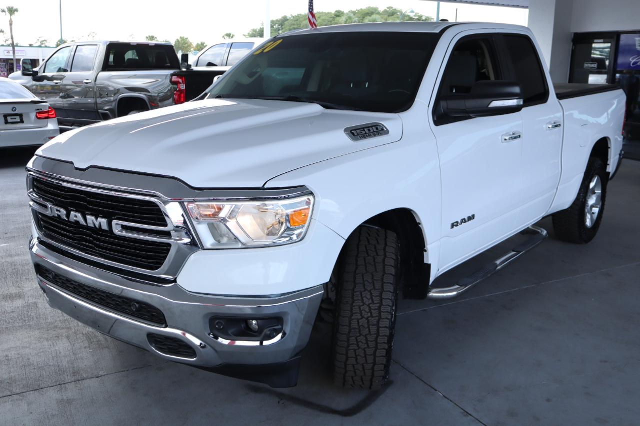 RAM 1500 Big Horn 4x2 Quad Cab 6'4" Box 2020