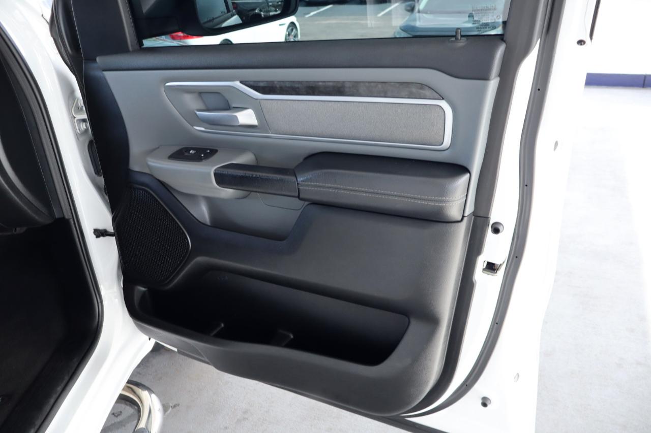 RAM 1500 Big Horn 4x2 Quad Cab 6'4" Box 2020